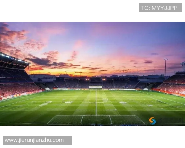 98号足球球星的辉煌历程与绿茵场上的荣耀瞬间 98号足球球星的辉煌历程与绿茵场上的荣耀瞬间