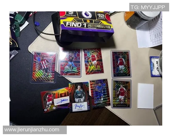 三签足球球星卡的使用方法及收藏价值解析 三签足球球星卡的使用方法及收藏价值解析