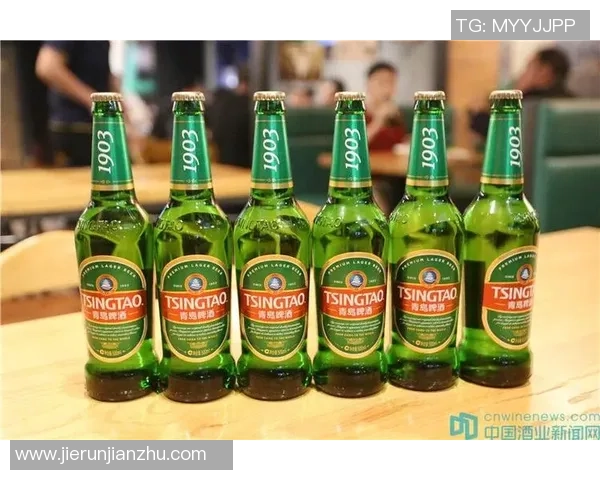 啤酒与足球球星的激情碰撞探索运动与酒文化的奇妙融合 啤酒与足球球星的激情碰撞探索运动与酒文化的奇妙融合