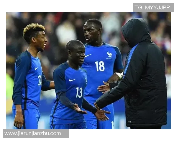 纵览绿茵豪杰群英荟萃世界足坛巨星光辉瞬间 纵览绿茵豪杰群英荟萃世界足坛巨星光辉瞬间