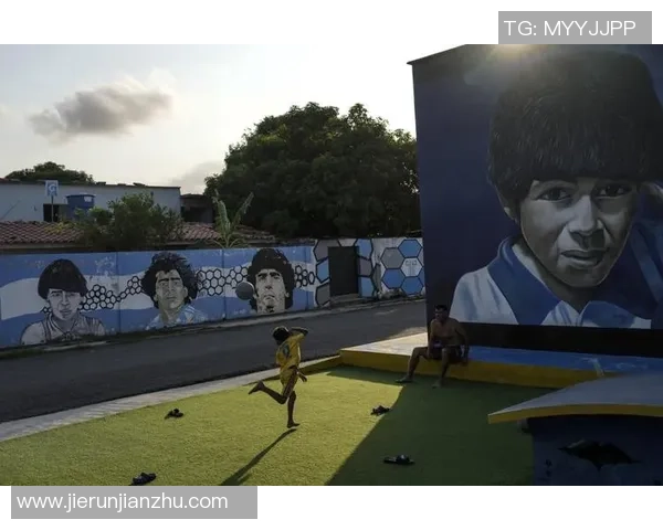 街头足球球星的成长故事与激情魅力全面解析